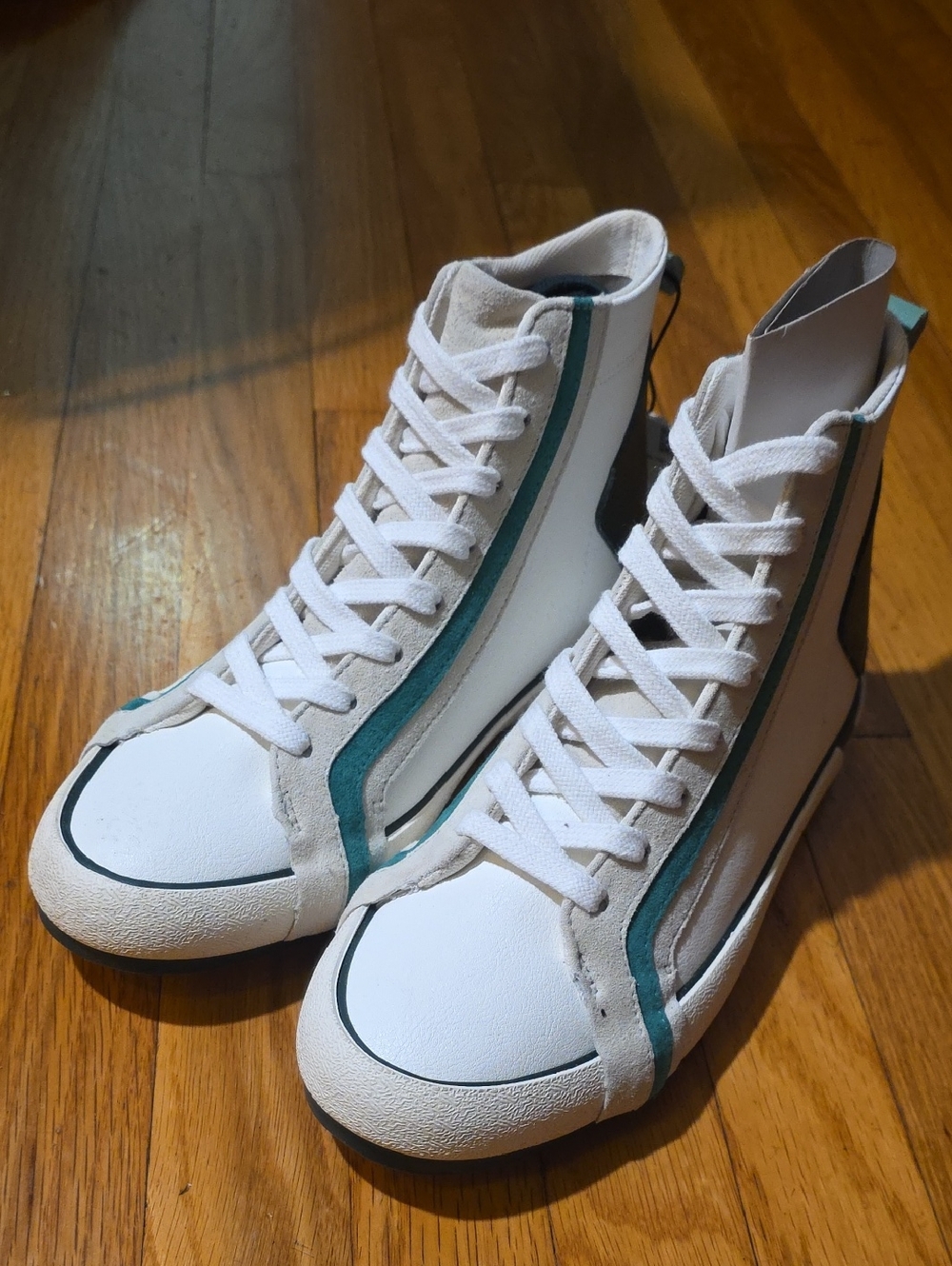 ZARA White Leather High-Top Sneakers w/ Teal Stripe – New with Tags!